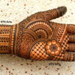 Trends in Modern Royal Front Hand Mehndi Designs