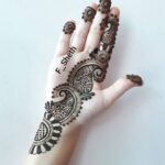 royal front hand mehndi 1